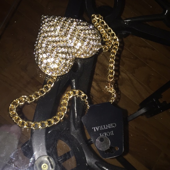 Beautiful heart ❤️ necklace - Picture 4 of 6